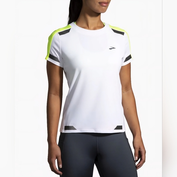 NWT Brooks Women's Run Visible Short Sleeve Performance Tee, Size S - Picture 2 of 8